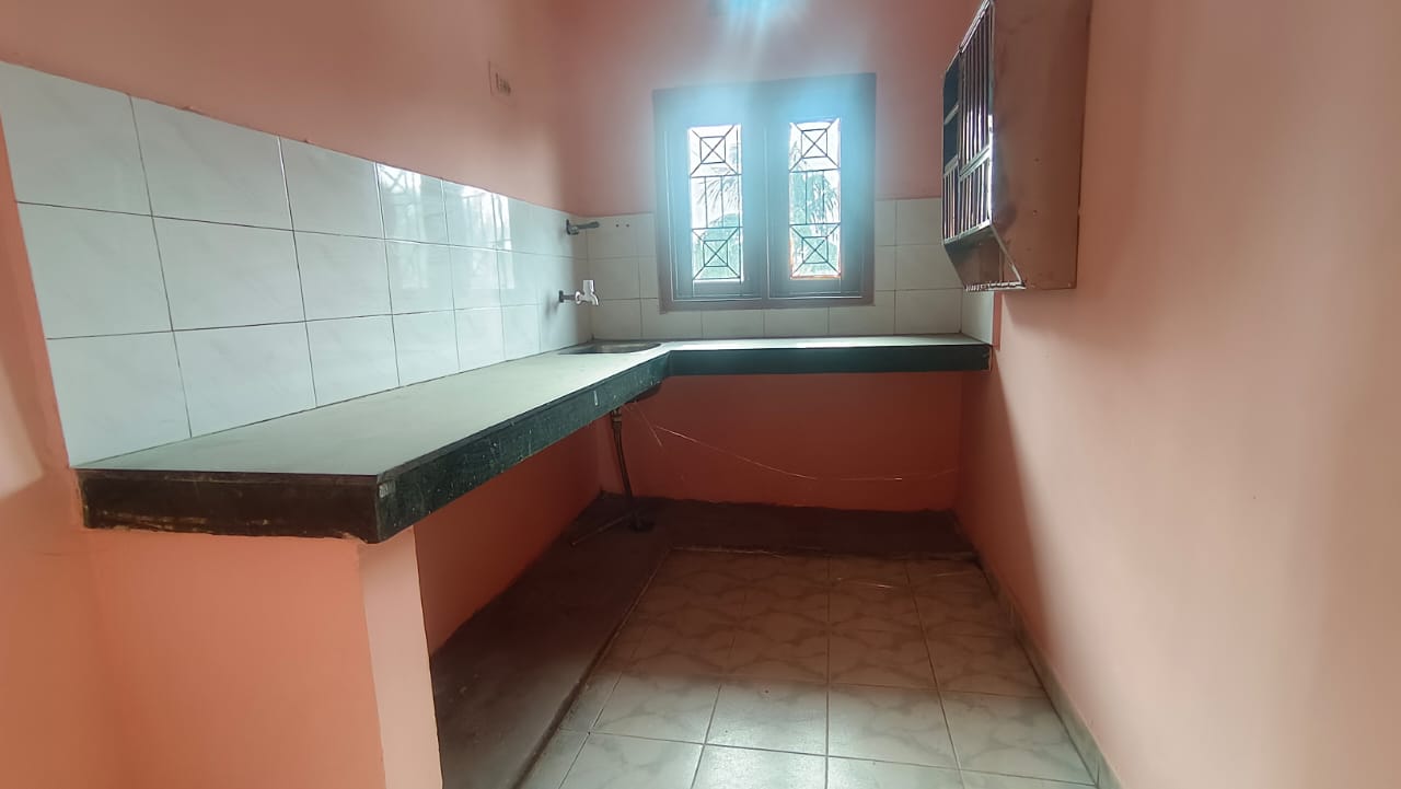 Unfurnished 3bhk in Seuji path, wireless, Seuji Path, Wireless, Basisthpur, Guwahati, Assam, India for Rent